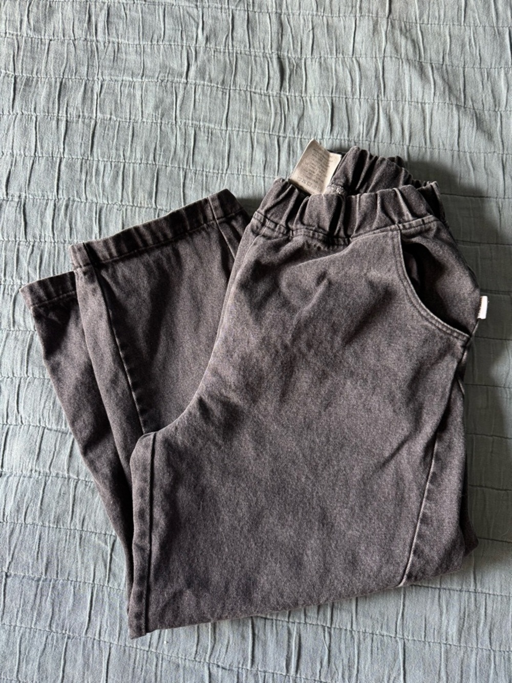 Le Bon Shoppe Arc Pants- Washed Charcoal - Picture 4 of 4